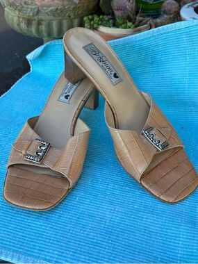 Brighton Tan TYLER Croc-Embossed Mule Slides MISSING heel caps